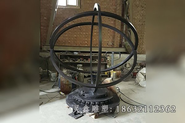 地动仪小区景观铜雕
