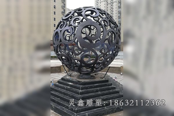 镂空球抽象标志铜雕