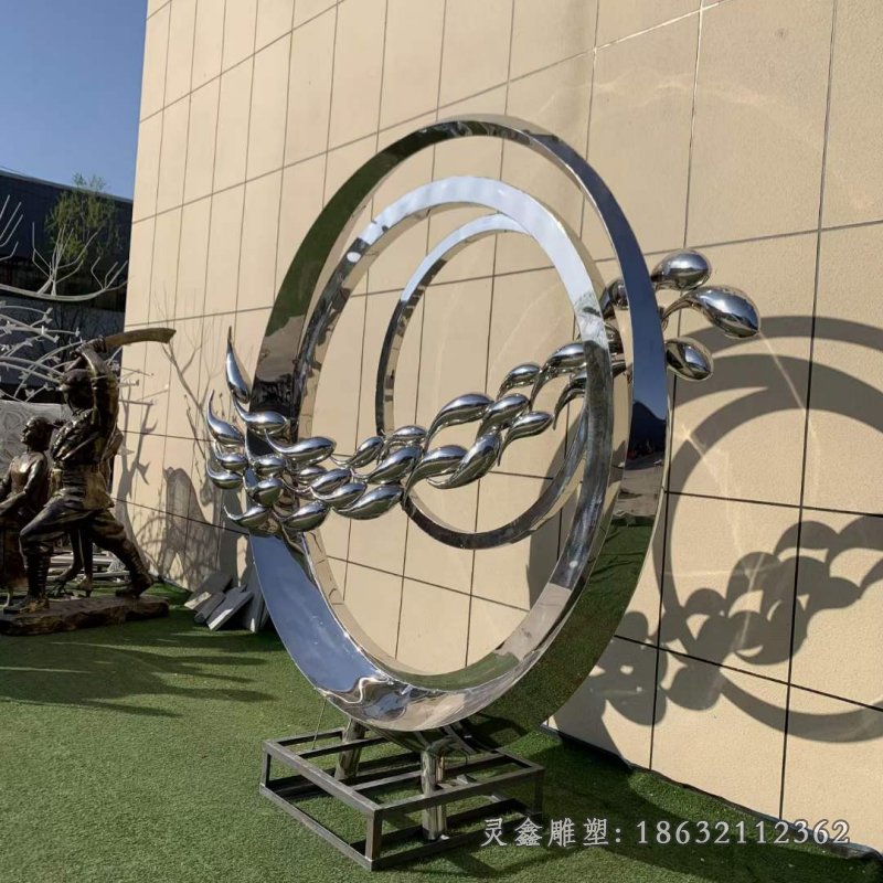 鱼群动物不锈钢景观雕塑