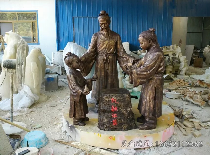 孔融让梨人物标志铜雕