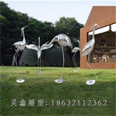 不锈钢镜面仙鹤园林雕塑
