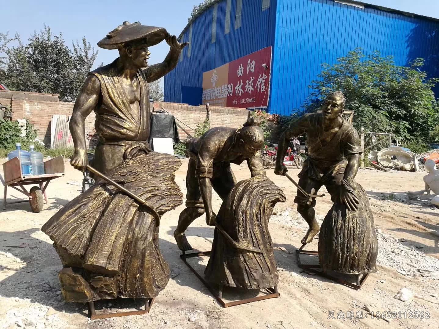 农耕割稻子人物城市铜雕