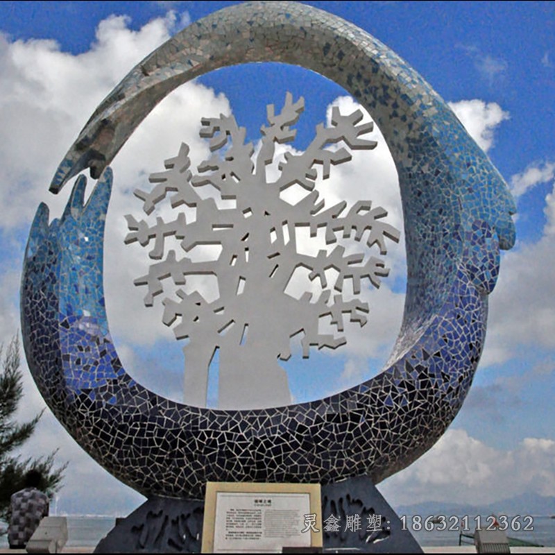 不锈钢镂空雪花景观雕塑