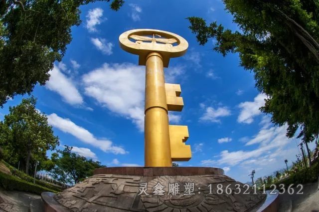 抽象钥匙景观不锈钢雕塑
