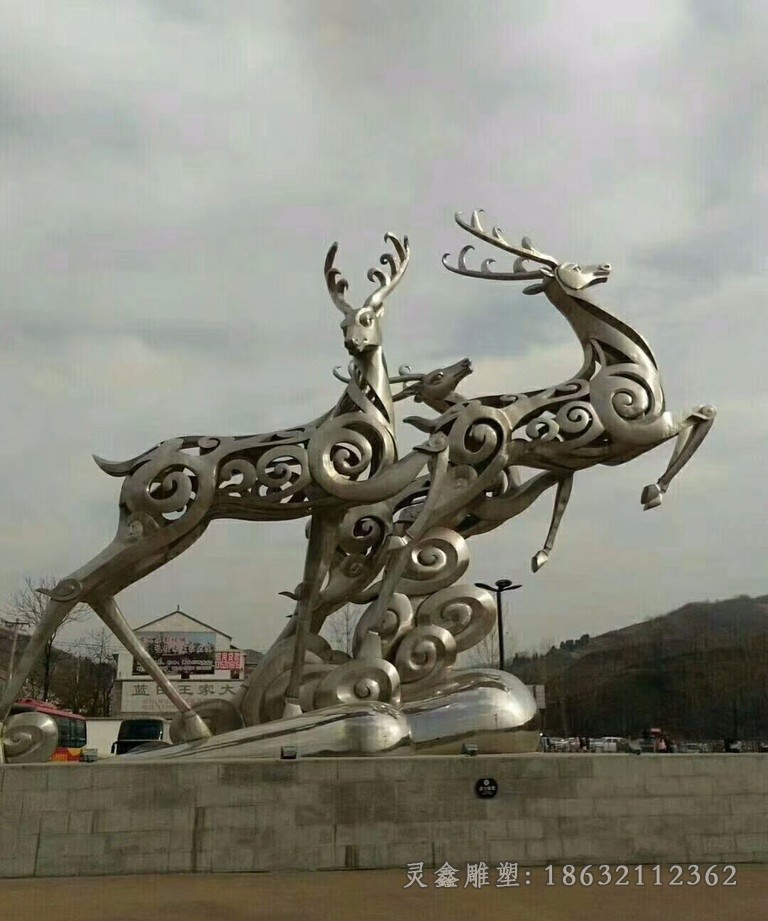 动物羊不锈钢抽象雕塑