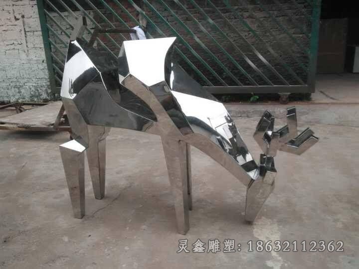 镜面羊不锈钢动物雕塑
