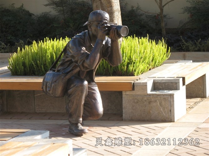 照相人物户外景观铜雕