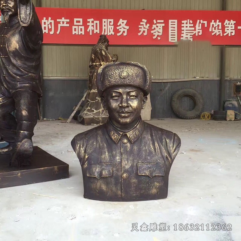 雷锋半身像人物标志铜雕