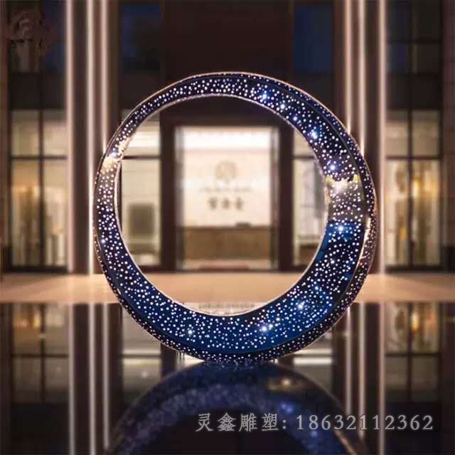 发光月亮不锈钢雕塑