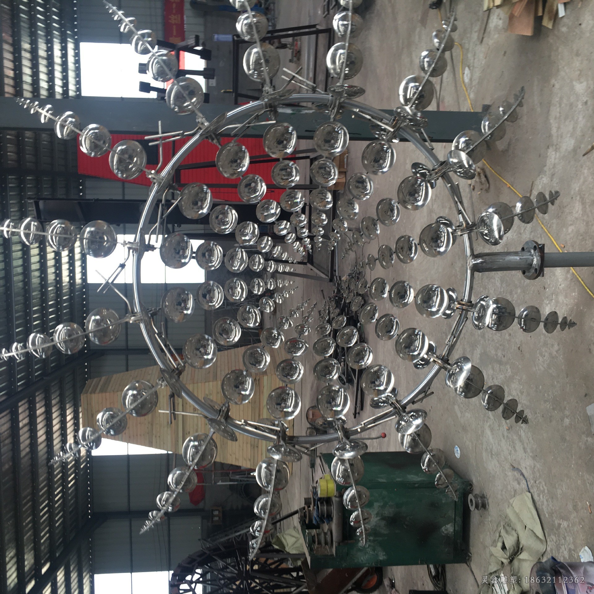 不锈钢风动校园景观雕塑