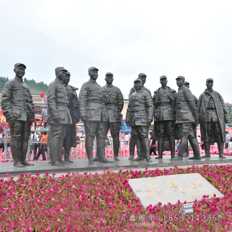 抗战红军街边人物铜雕