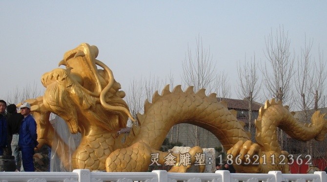 神兽龙景区动物铜雕