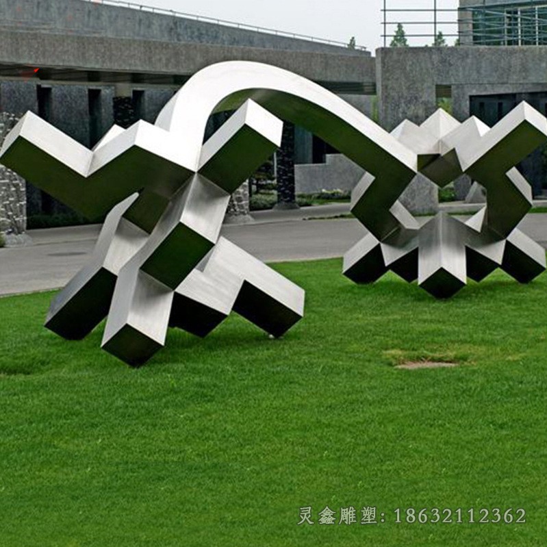 不锈钢镜面标志别墅景观雕塑