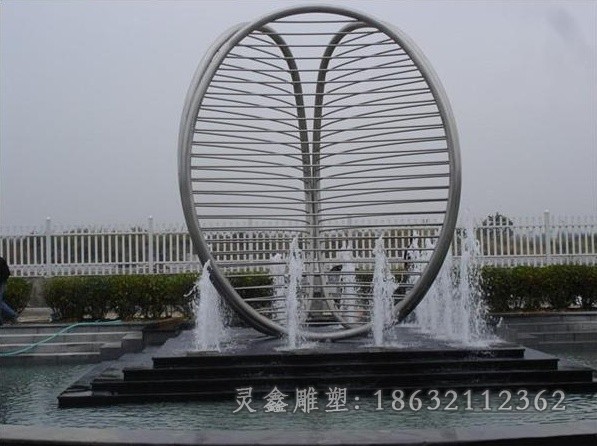不锈钢镜面标志景观雕塑