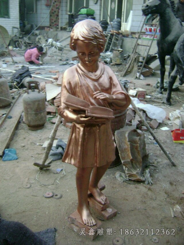 看书女孩人物景观铜雕