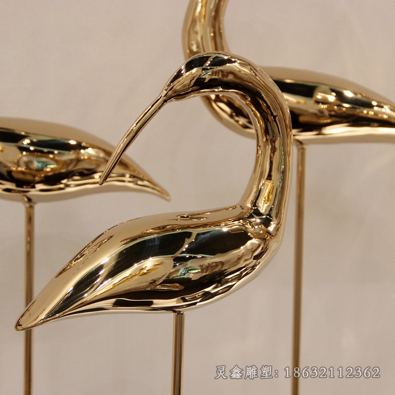 不锈钢广场镜面仙鹤雕塑