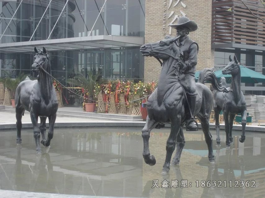 牛仔遛马景观抽象铜雕
