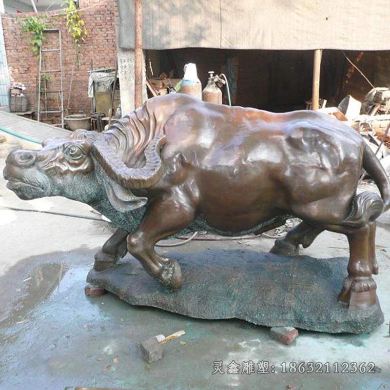 抽象牛庭院景观铜雕