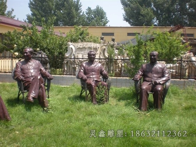 人物城市小品景观铜雕