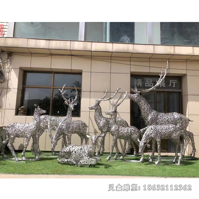 不锈钢镂空鹿小区动物雕塑