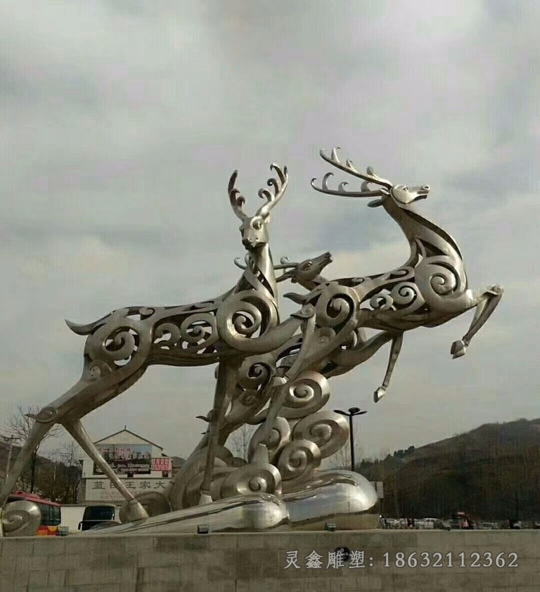 不锈钢镂空鹿校园景观雕塑