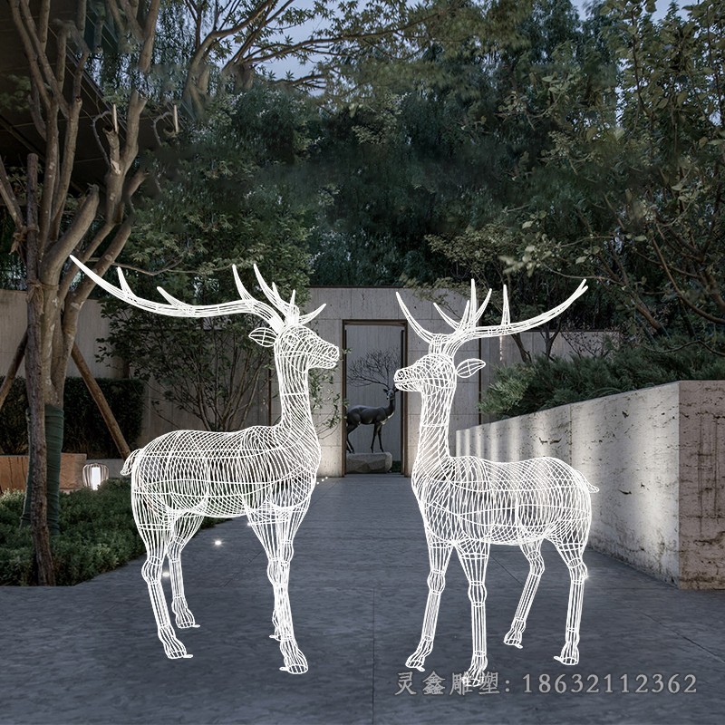 不锈钢镂空鹿街边景观雕塑
