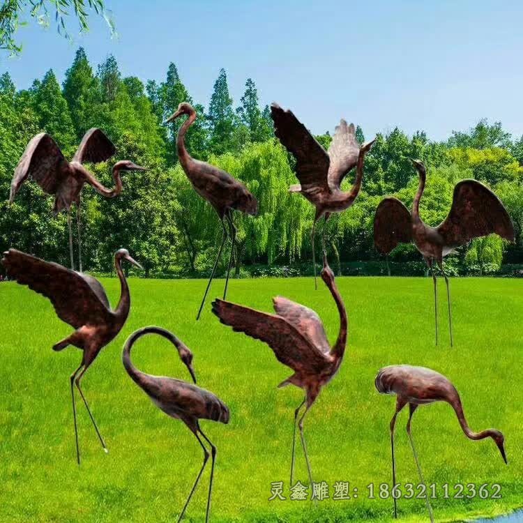 站姿仙鹤动物景观铜雕