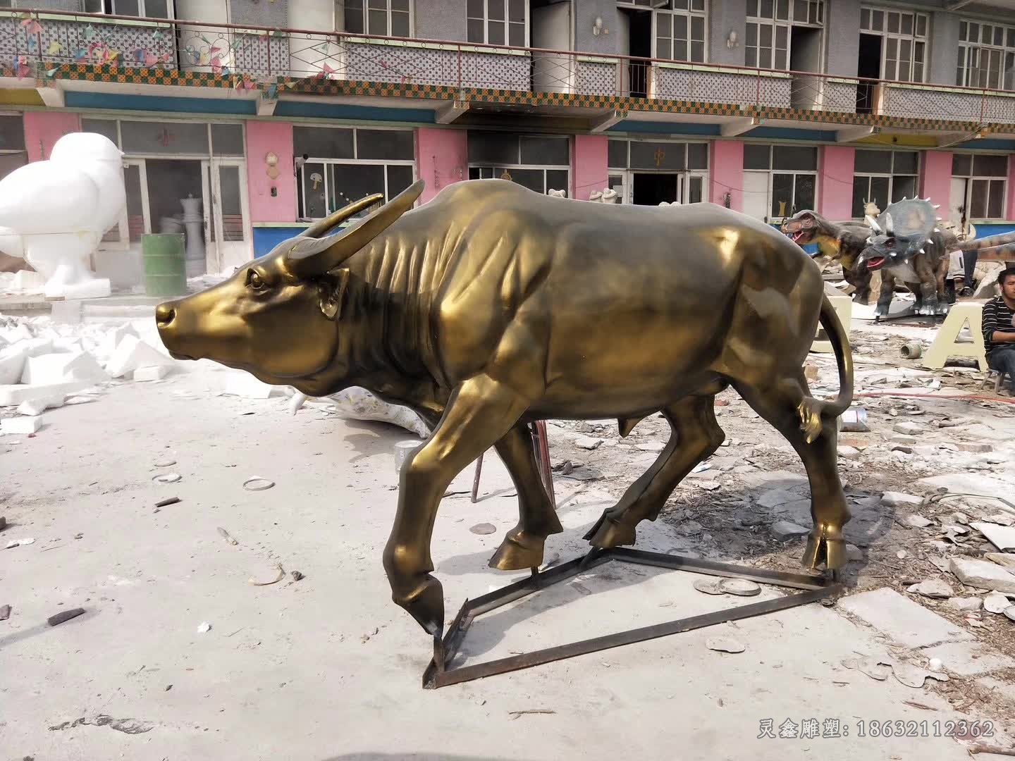 孺子牛广场景观铜雕
