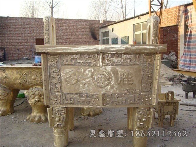 四方铜鼎标志抽象铜雕