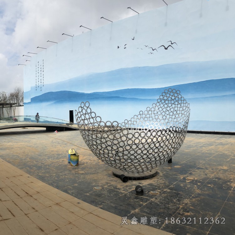 不锈钢齿轮城市抽象雕塑