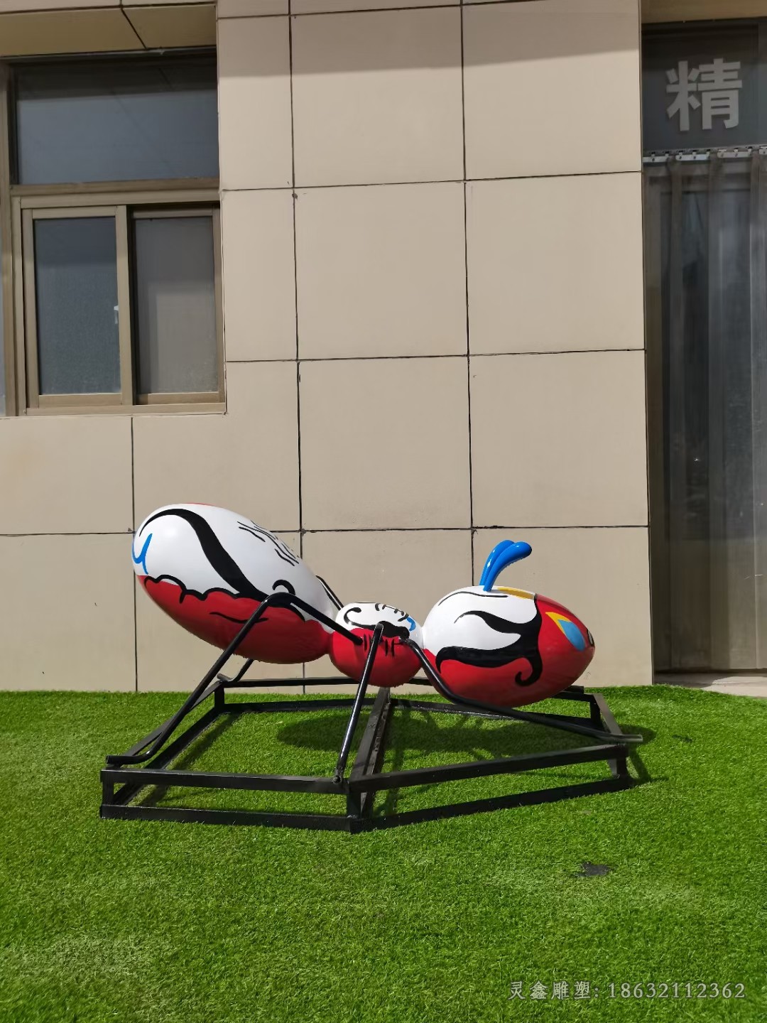 彩绘蚂蚁广场不锈钢雕塑