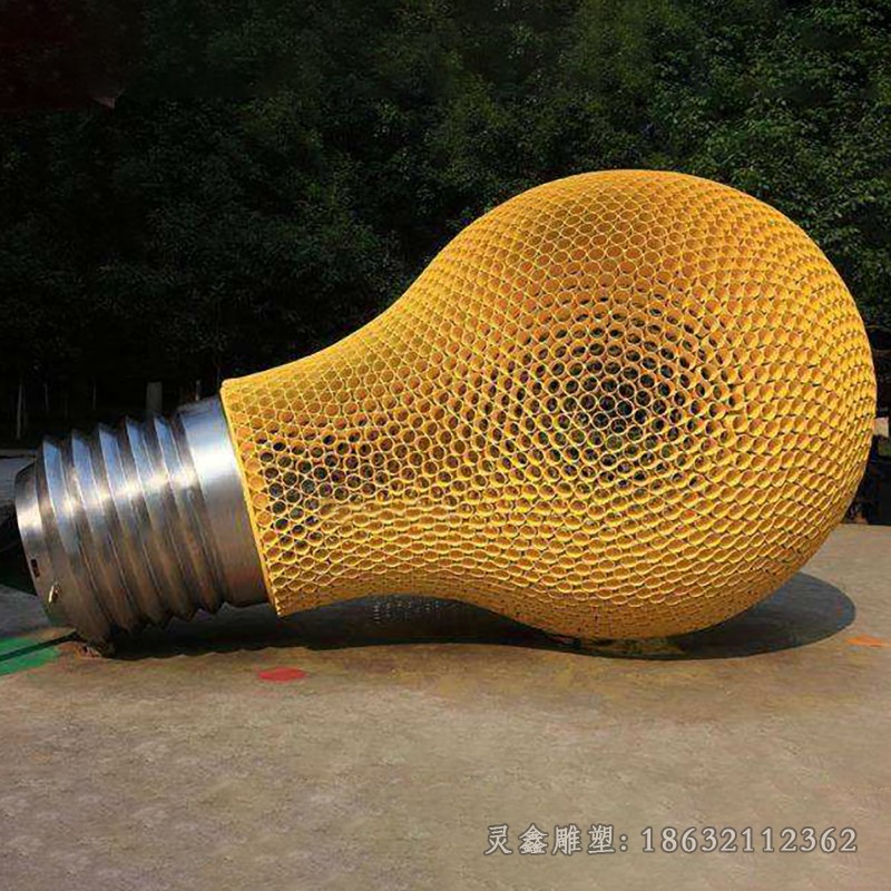 彩绘镂空灯泡不锈钢雕塑