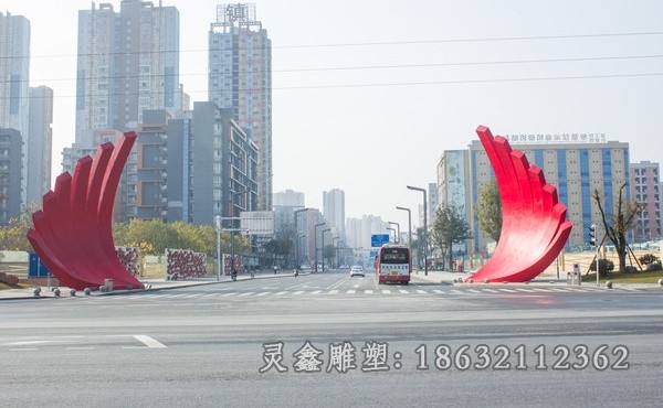 彩绘翅膀不锈钢抽象雕塑