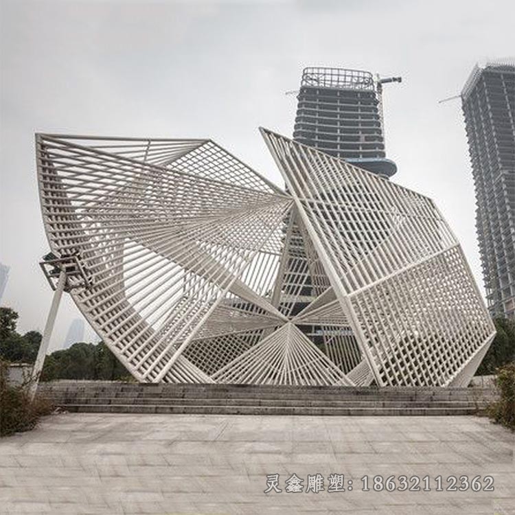 大型镂空景观不锈钢雕塑