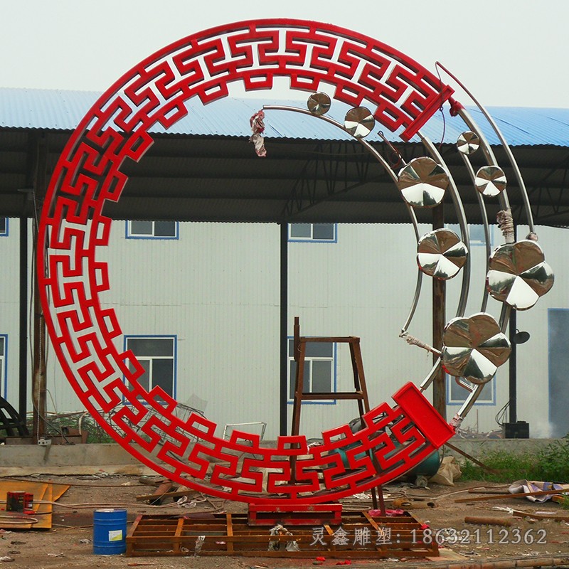 不锈钢彩绘圆环校园雕塑