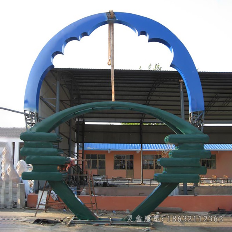 不锈钢彩绘圆环户外雕塑