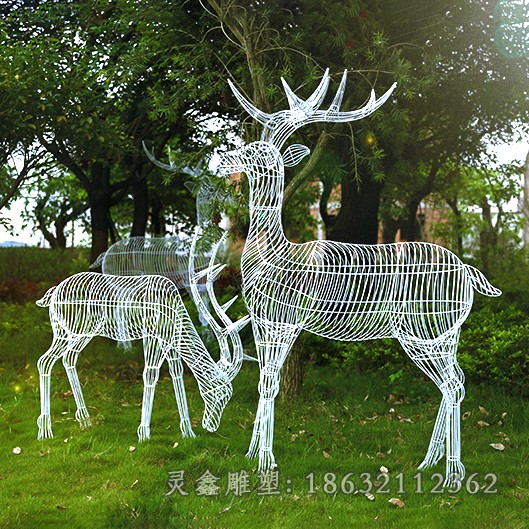 镂空小鹿不锈钢标志雕塑