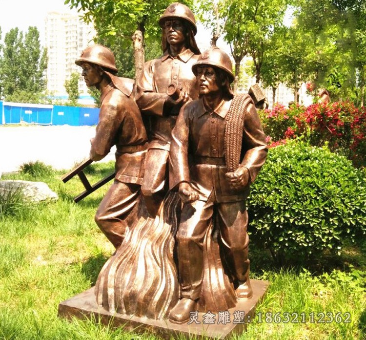 守护生命消防员街边铜雕