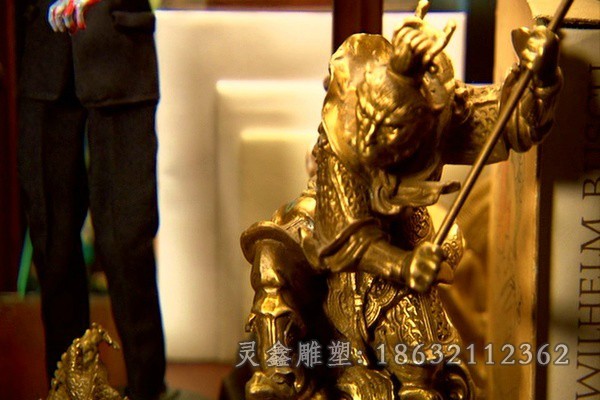 孙悟空人物景观铜雕