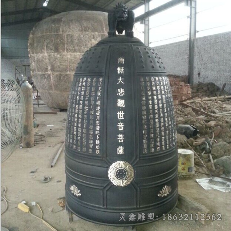 古代铜钟商场标志铜雕