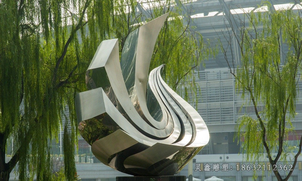 不锈钢鸽子动物雕塑