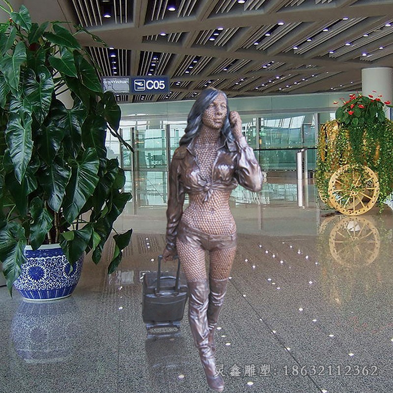 打电话旅客人物景观铜雕