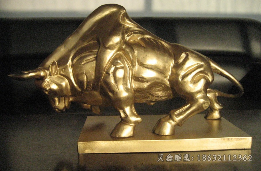 拓荒牛城市动物景观铜雕
