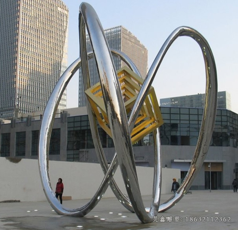 不锈钢镜面景观广场雕塑