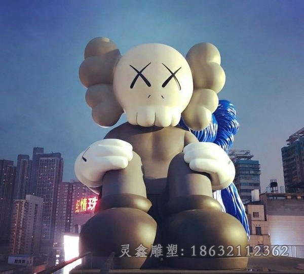 Kaws公仔不锈钢景观雕塑