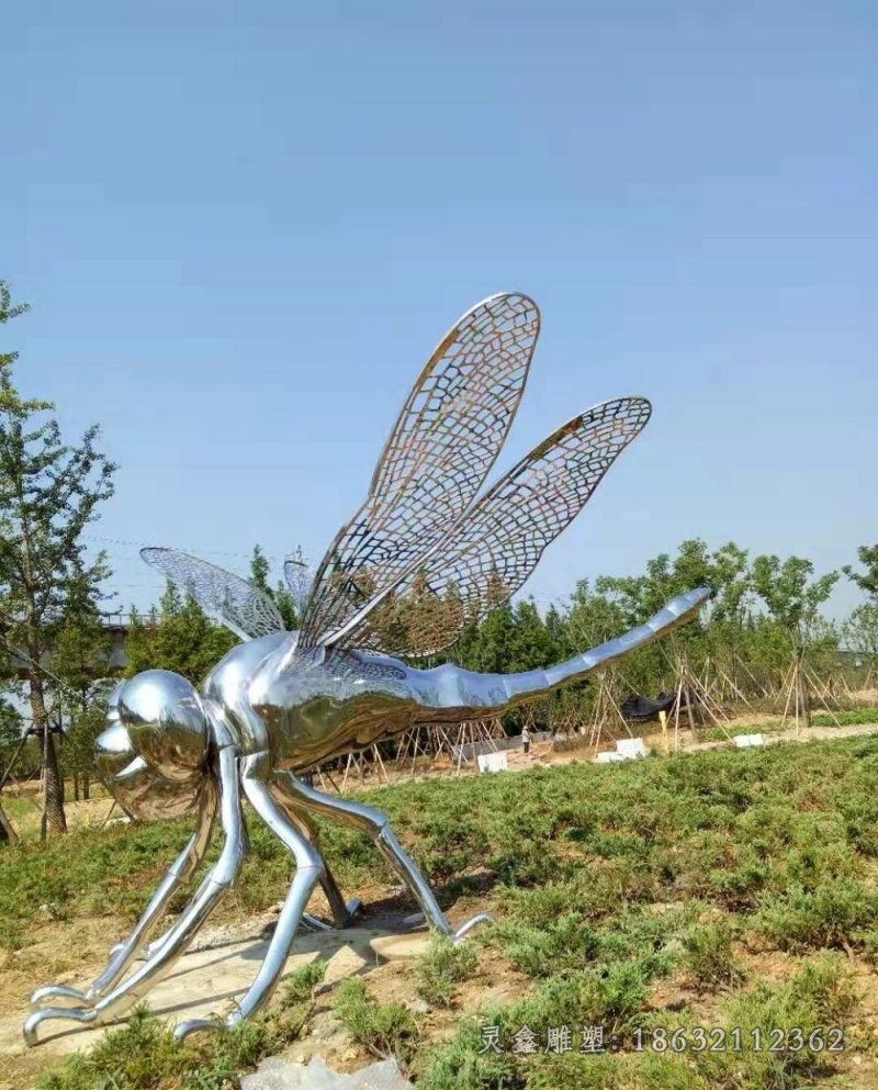 镂空蜻蜓广场不锈钢雕塑