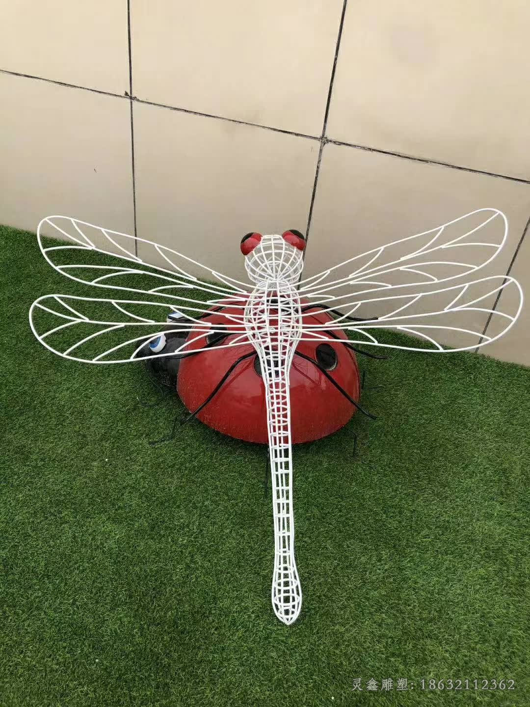 镂空蜻蜓公园不锈钢雕塑