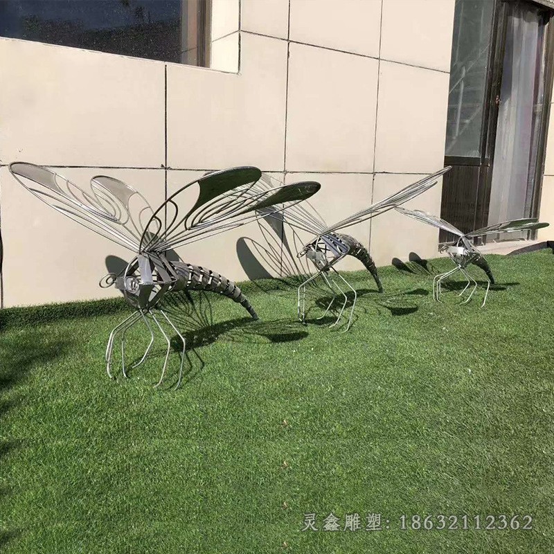 镂空蜻蜓抽象不锈钢雕塑