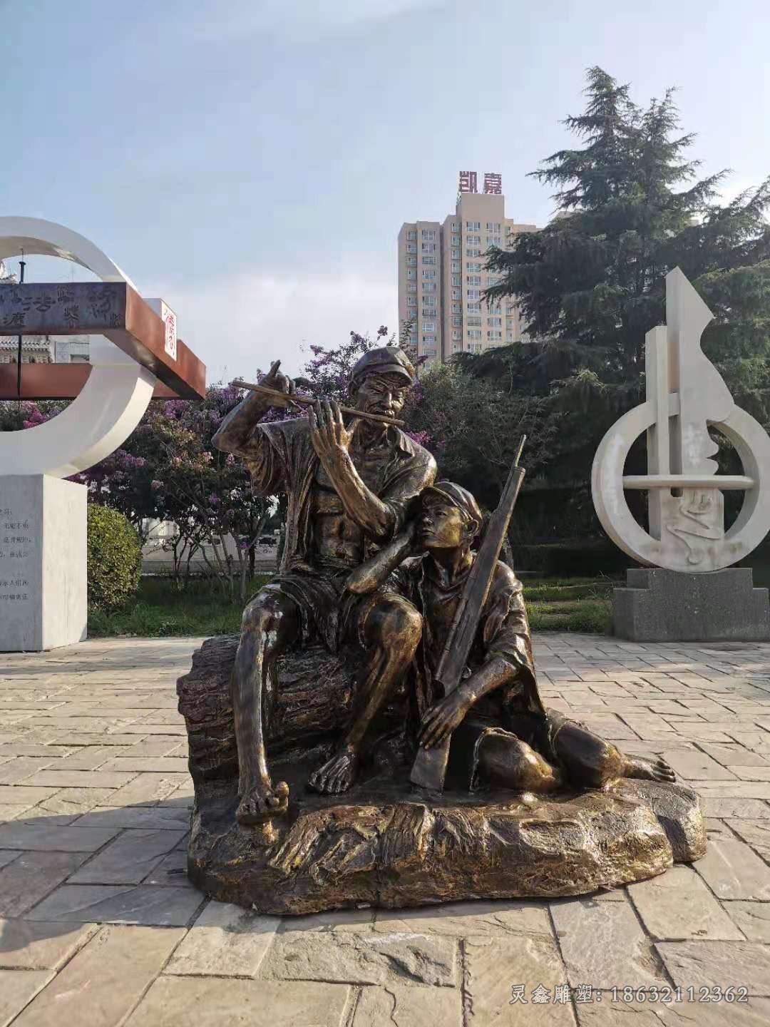 吹笛红军人物景观铜雕