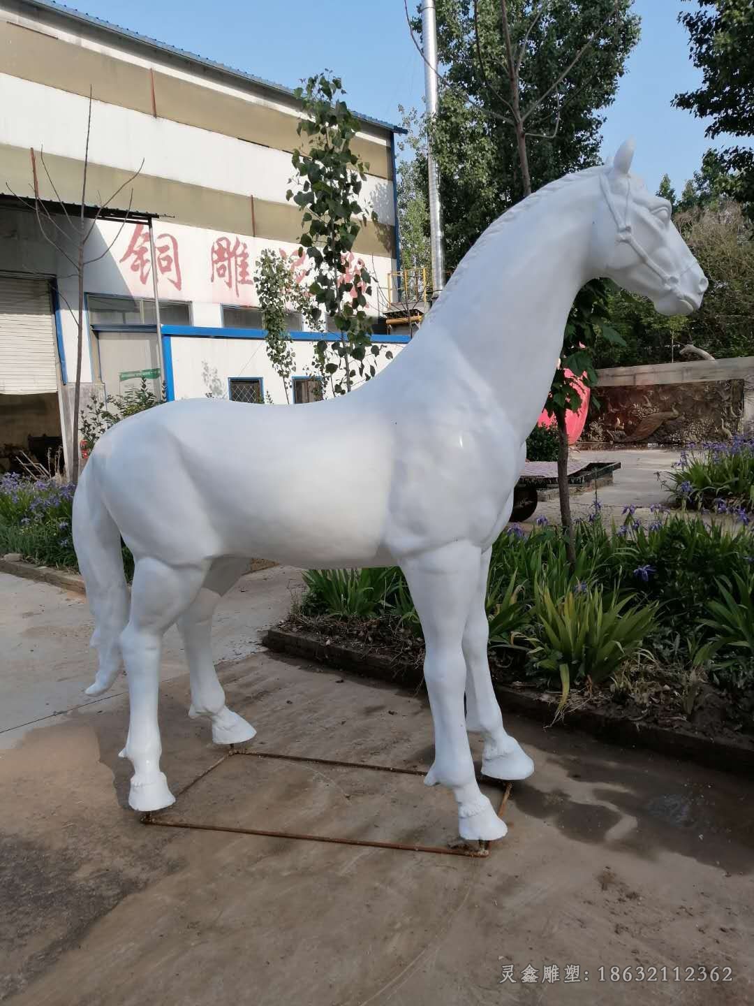 不锈钢白马动物雕塑